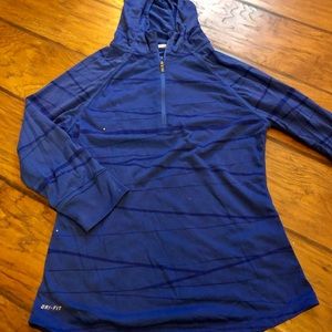 Nike 3/4 hoodie top